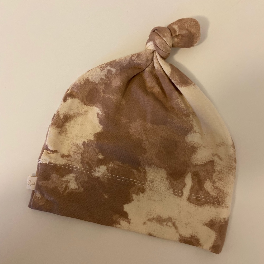Jax & Lennon Tie Dye Baby Knot Hat